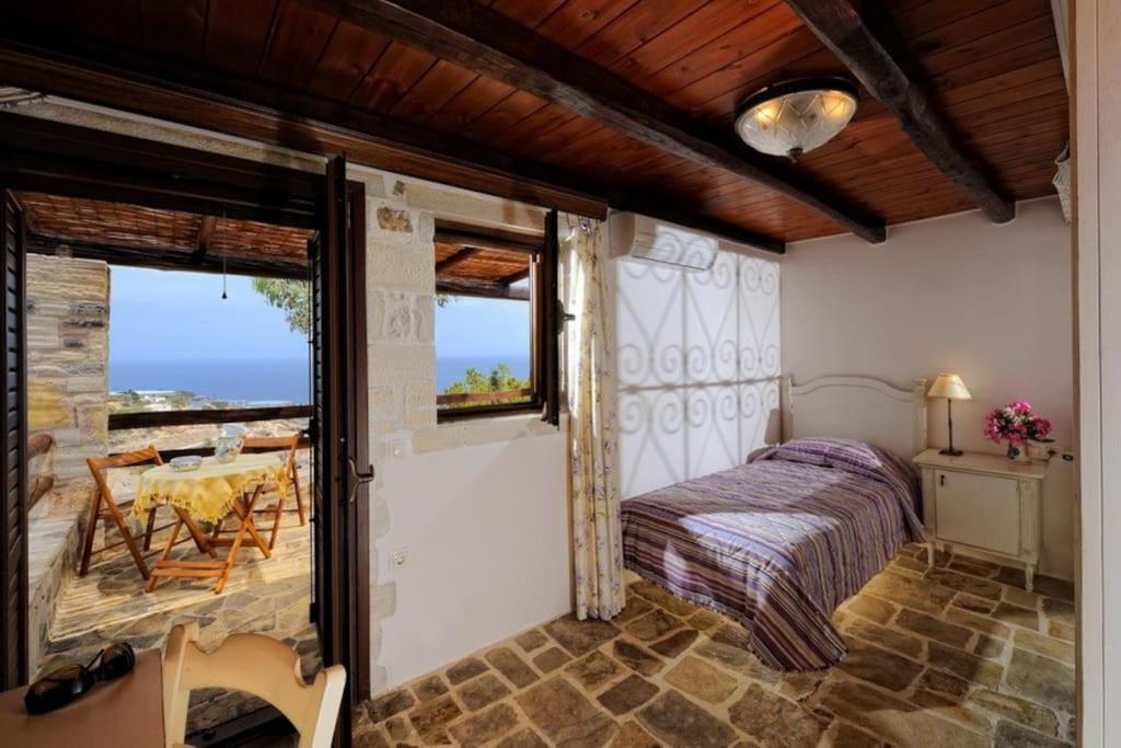 Willa Stone House With Sea View Achlia Zewnętrze zdjęcie